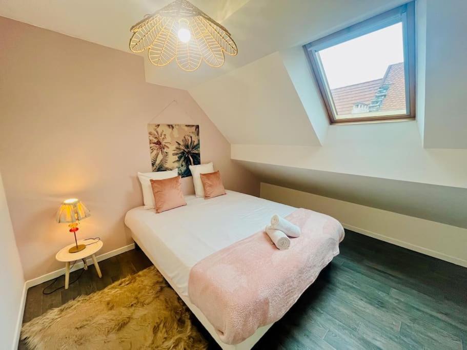 Magnifique Maison De Ville Morestel エクステリア 写真